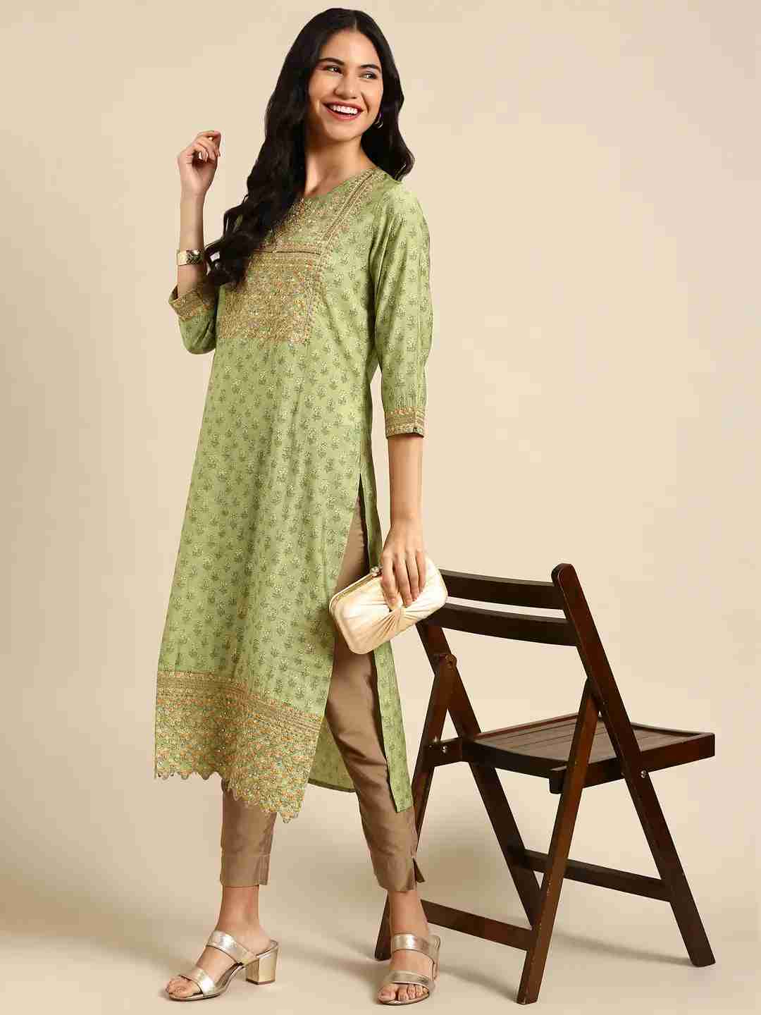 SHOWOFF Women Green Ethnic Motifs Round Neck Three-Quarter Sleeves Mid Length Straight Kurta