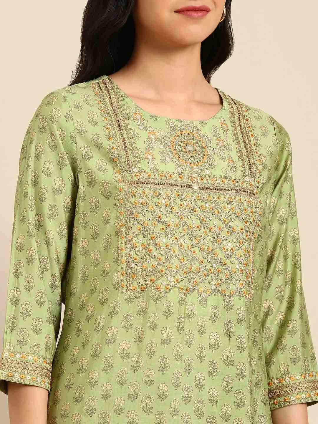 SHOWOFF Women Green Ethnic Motifs Round Neck Three-Quarter Sleeves Mid Length Straight Kurta