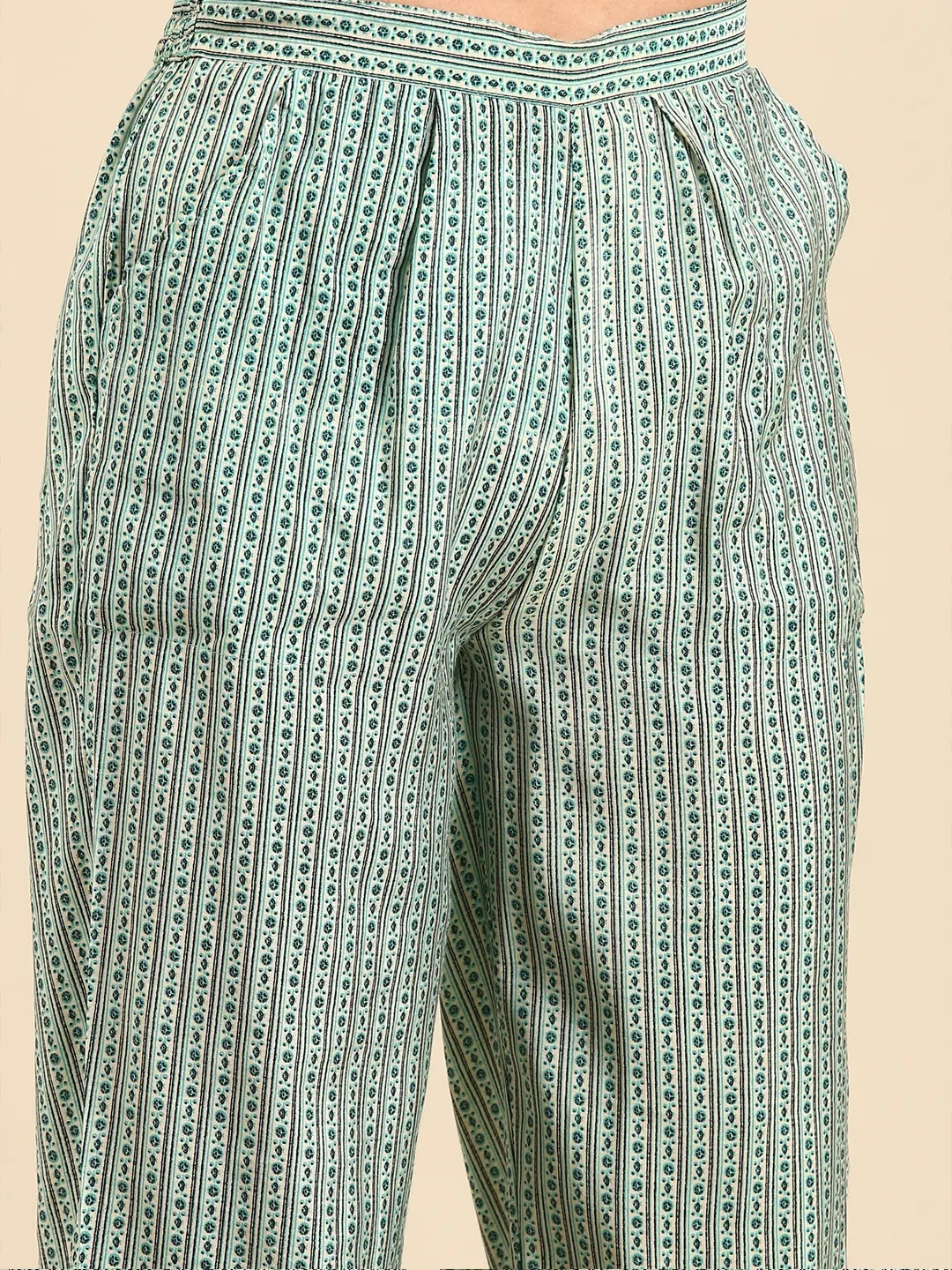 Showoff | SHOWOFF Women Turquoise Blue Printed Scoop Neck Three-Quarter Sleeves Mid Length Straight Kurta Set 8