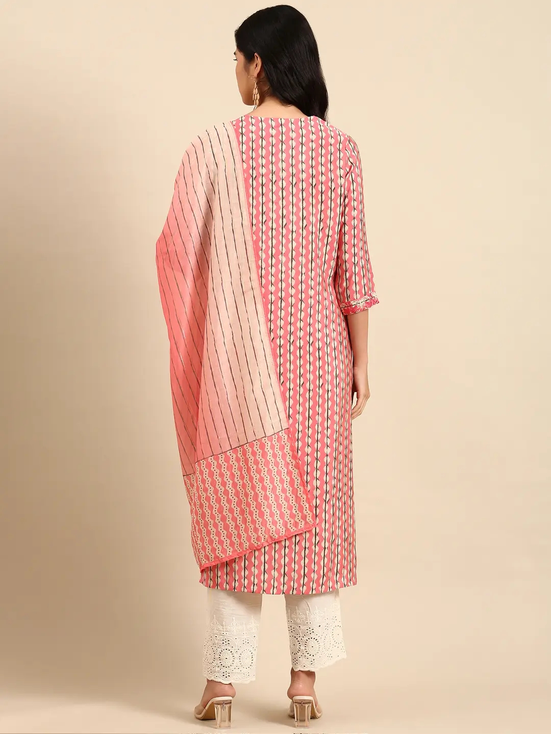 Showoff | SHOWOFF Women Pink Printed  Round Neck Three-Quarter Sleeves Mid Length Straight Kurta Set 4