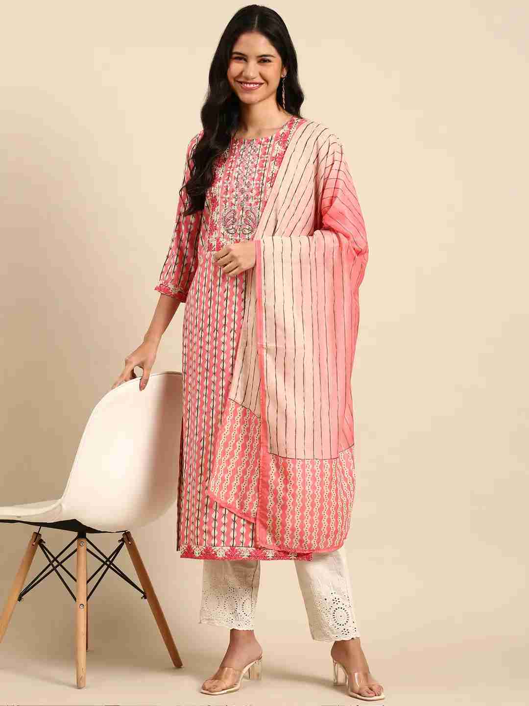 Showoff | SHOWOFF Women Pink Printed  Round Neck Three-Quarter Sleeves Mid Length Straight Kurta Set 5