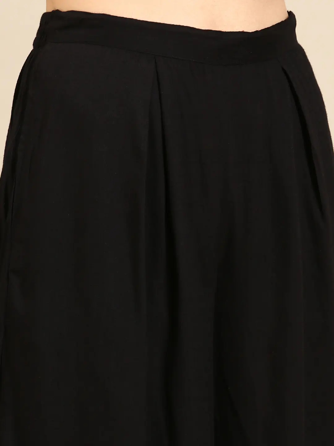 Showoff | SHOWOFF Women Khaki Printed Round Neck Three-Quarter Sleeves Mid Length Anarkali Kurta Set 5