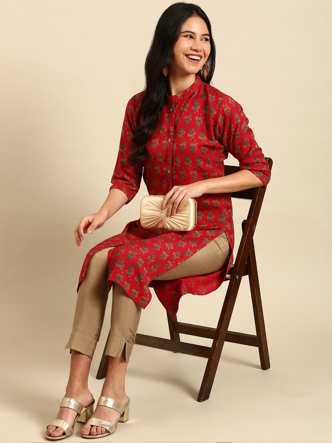 Showoff | SHOWOFF Women Red Ethnic Motifs  Mandarin Collar Three-Quarter Sleeves Mid Length Straight Kurta 4