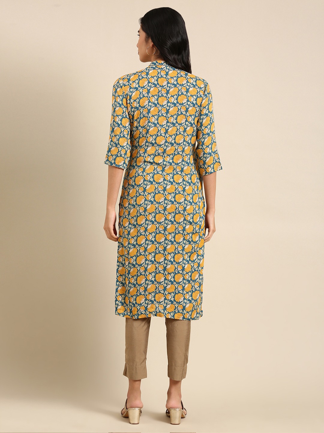 SHOWOFF Women Teal Floral  Mandarin Collar Three-Quarter Sleeves Mid Length Straight Kurta