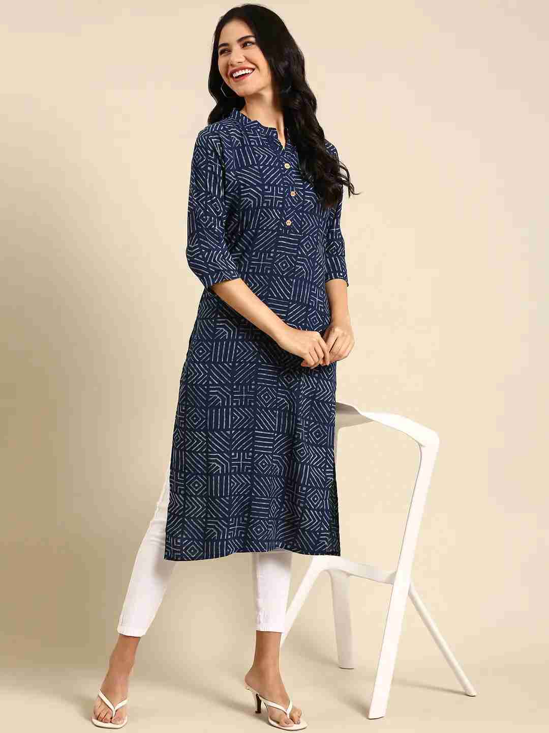 Showoff | SHOWOFF Women Navy Blue Geometric Mandarin Collar Three-Quarter Sleeves Mid Length Straight Kurta 4