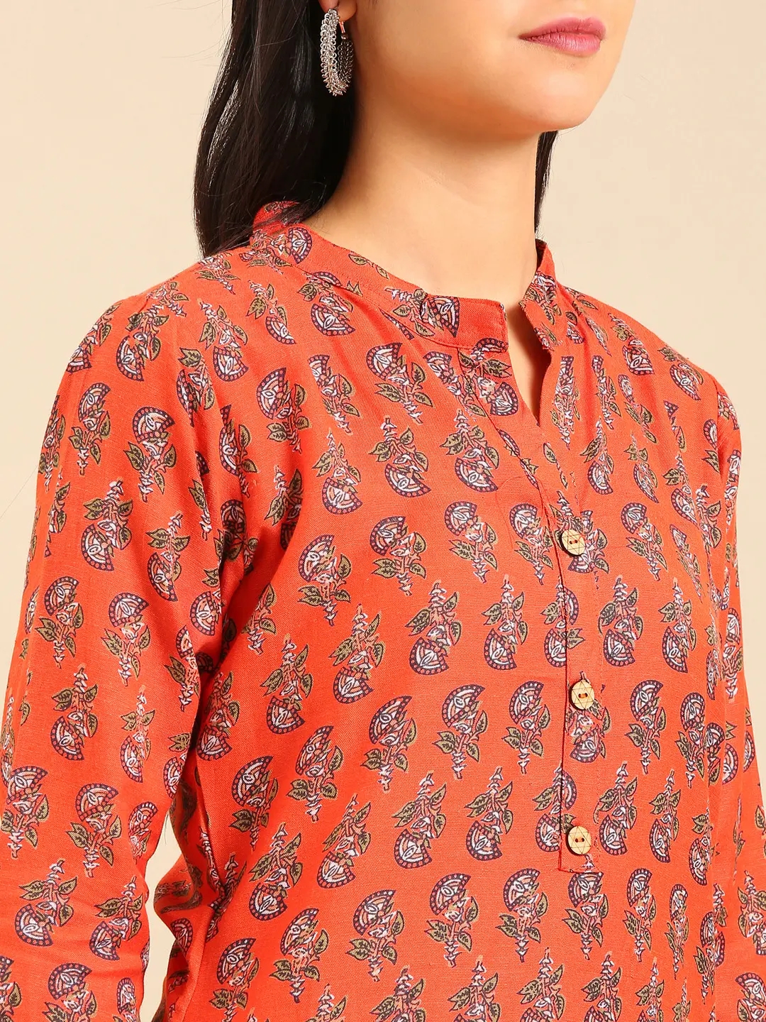 Showoff | SHOWOFF Women Orange Ethnic Motifs Mandarin Collar Three-Quarter Sleeves Mid Length Straight Kurta 5