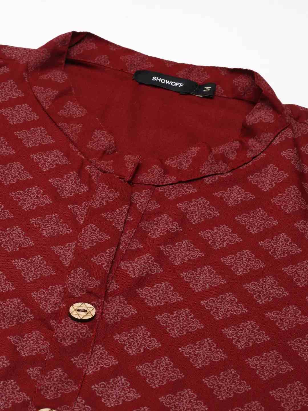 SHOWOFF Women Maroon Ethnic Motifs Mandarin Collar Three-Quarter Sleeves Mid Length Straight Kurta