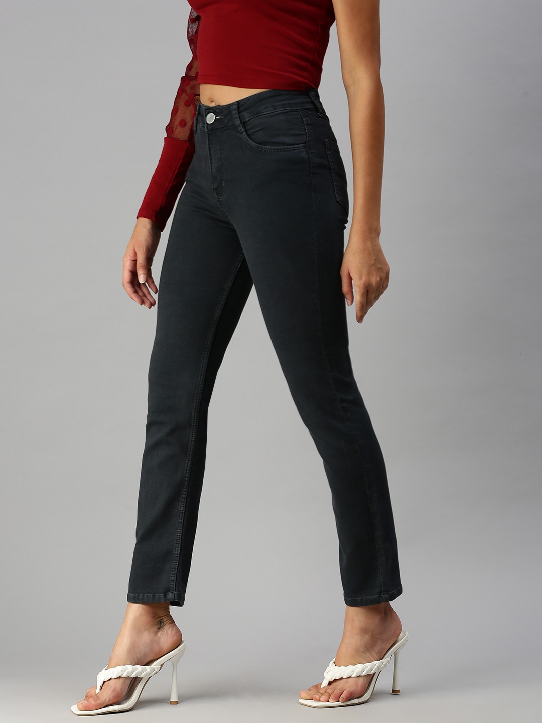 SHOWOFF Women Grey Solid  Straight Fit Jeans