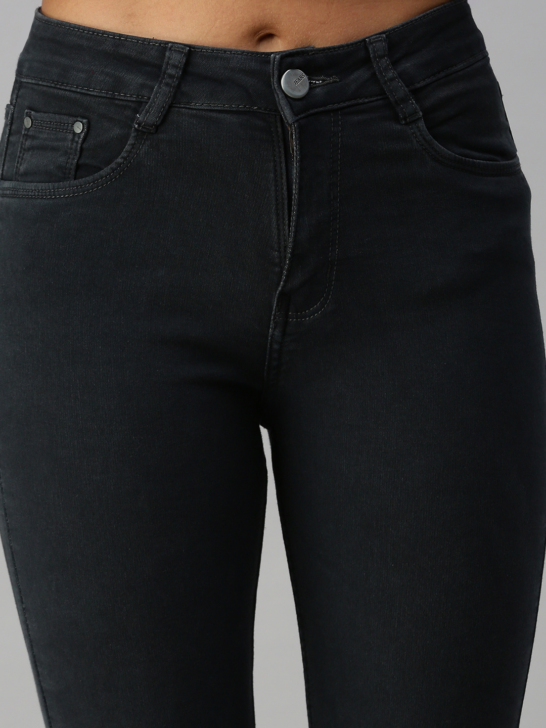 SHOWOFF Women Grey Solid  Straight Fit Jeans