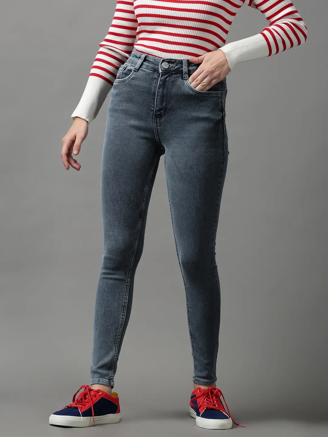 Showoff | SHOWOFF Women Grey Solid  Slim Fit Jeans 1