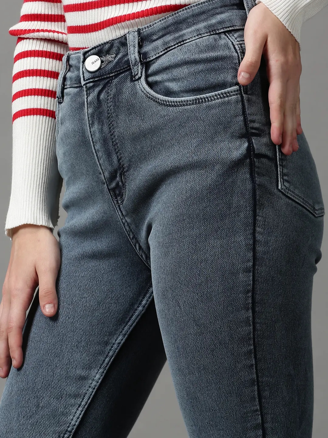 Showoff | SHOWOFF Women Grey Solid  Slim Fit Jeans 5
