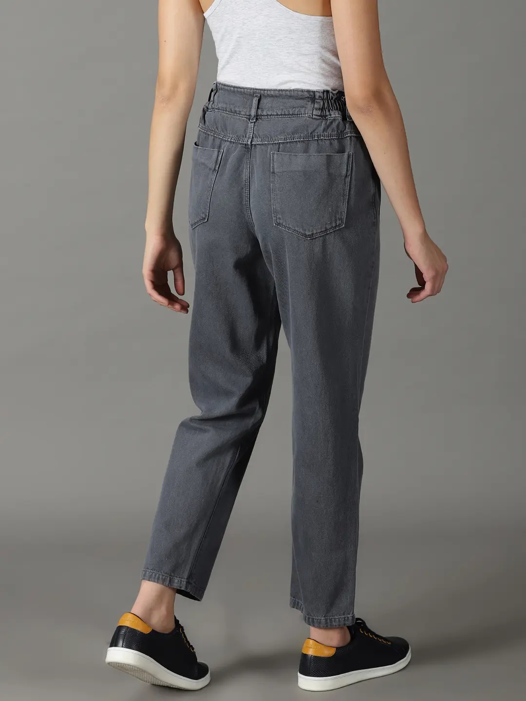 Showoff | SHOWOFF Women Grey Solid  Relaxed Fit Jeans 3