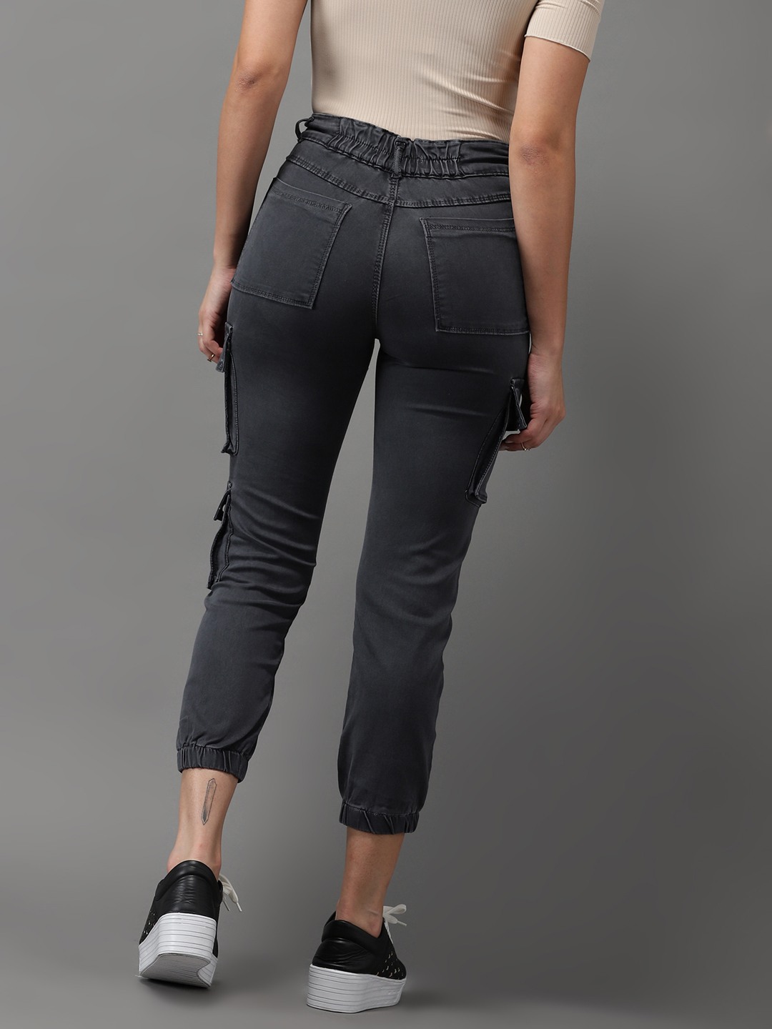 SHOWOFF Women's High-Rise Grey Clean Look Jeans
