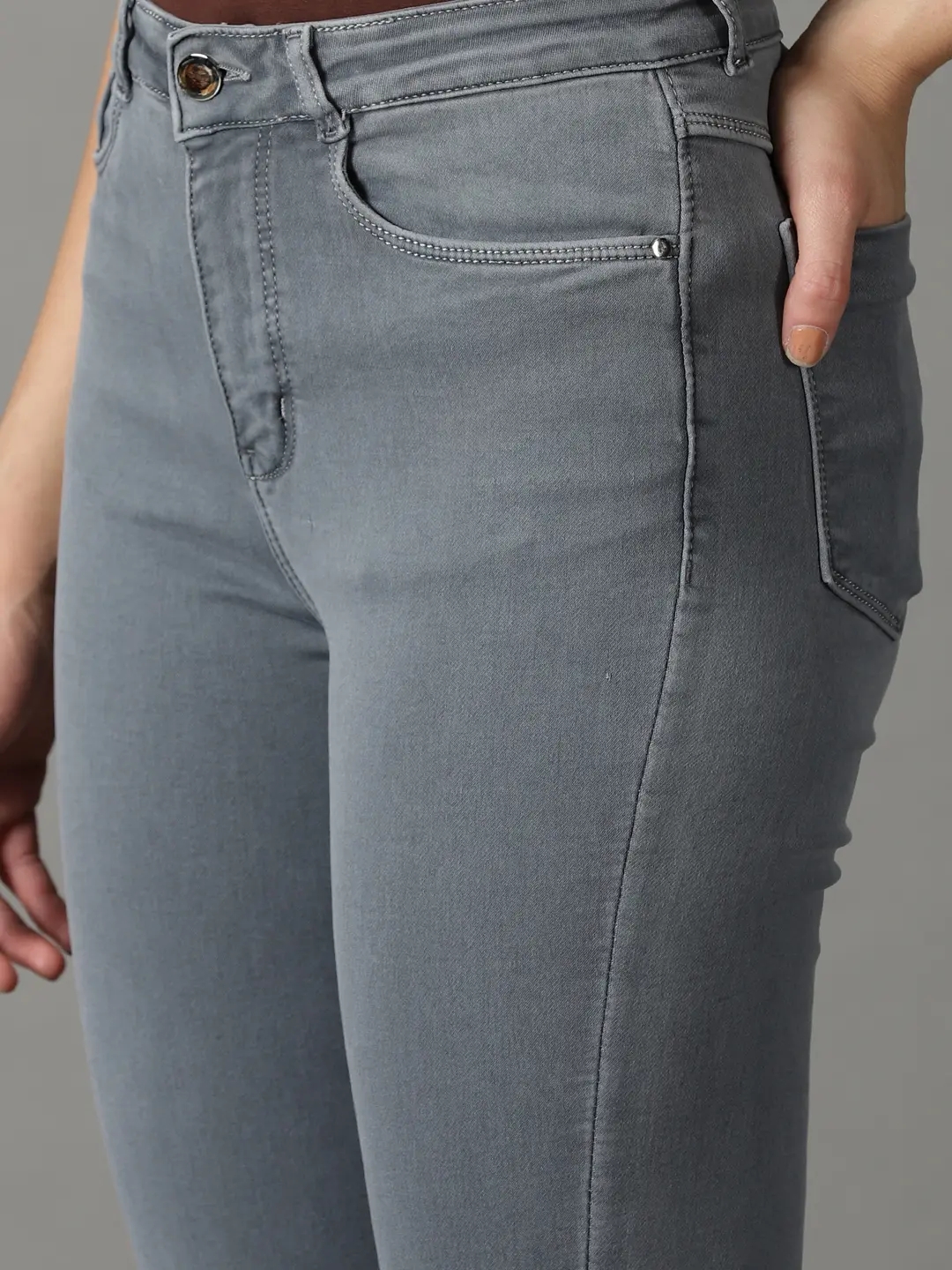 Showoff | SHOWOFF Women Grey Solid  Relaxed Fit Jeans 5