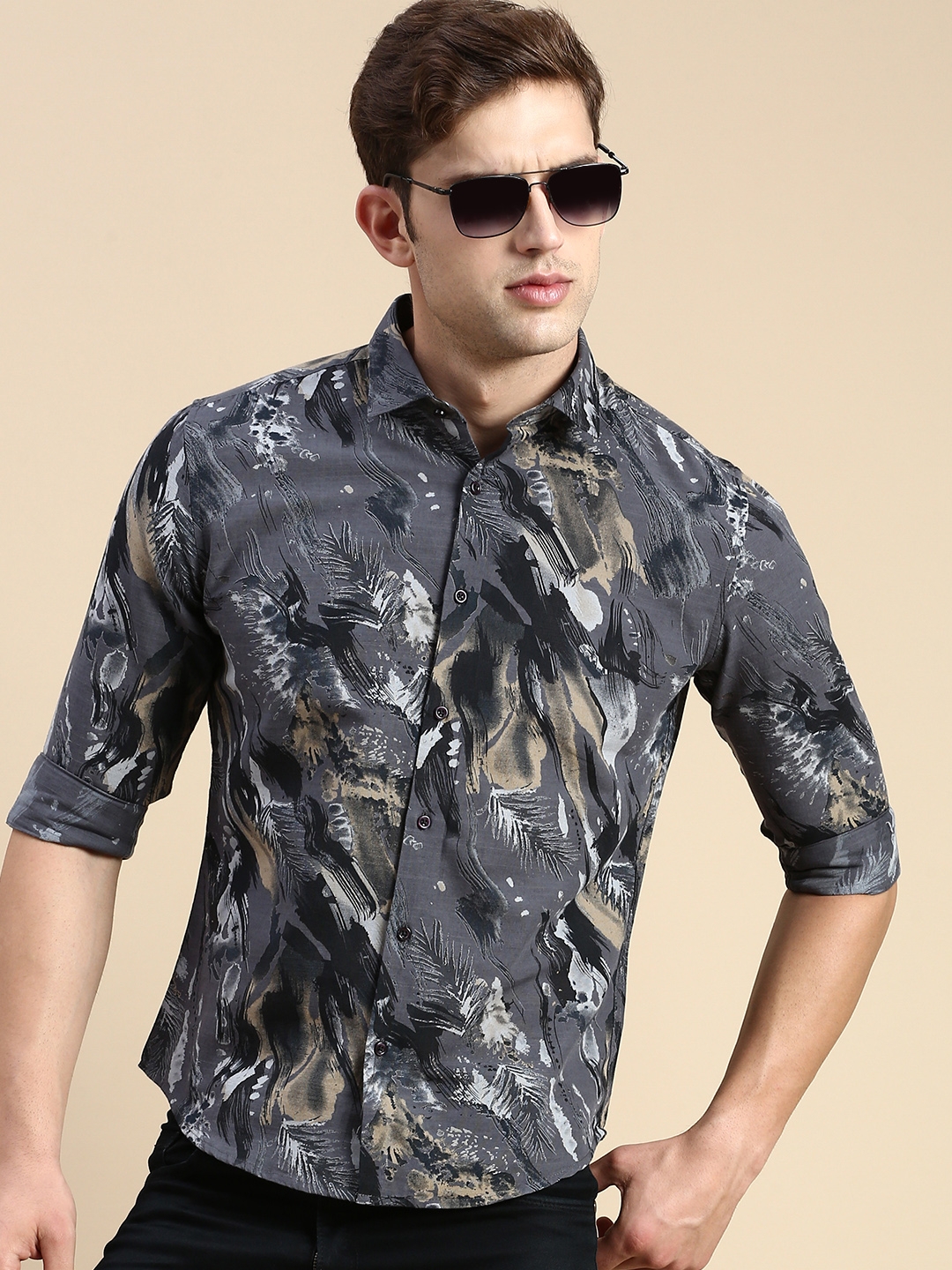 Showoff | SHOWOFF Men's Spread Collar Grey Slim Fit Printed Shirt 1