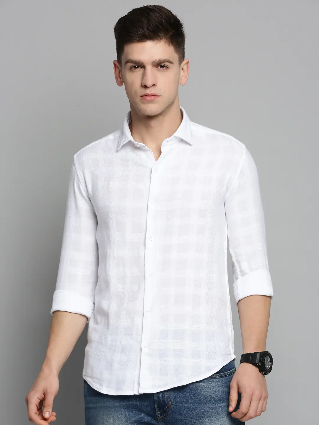 SHOWOFF Men White Solid Spread Collar Full Sleeves Casual Shirt