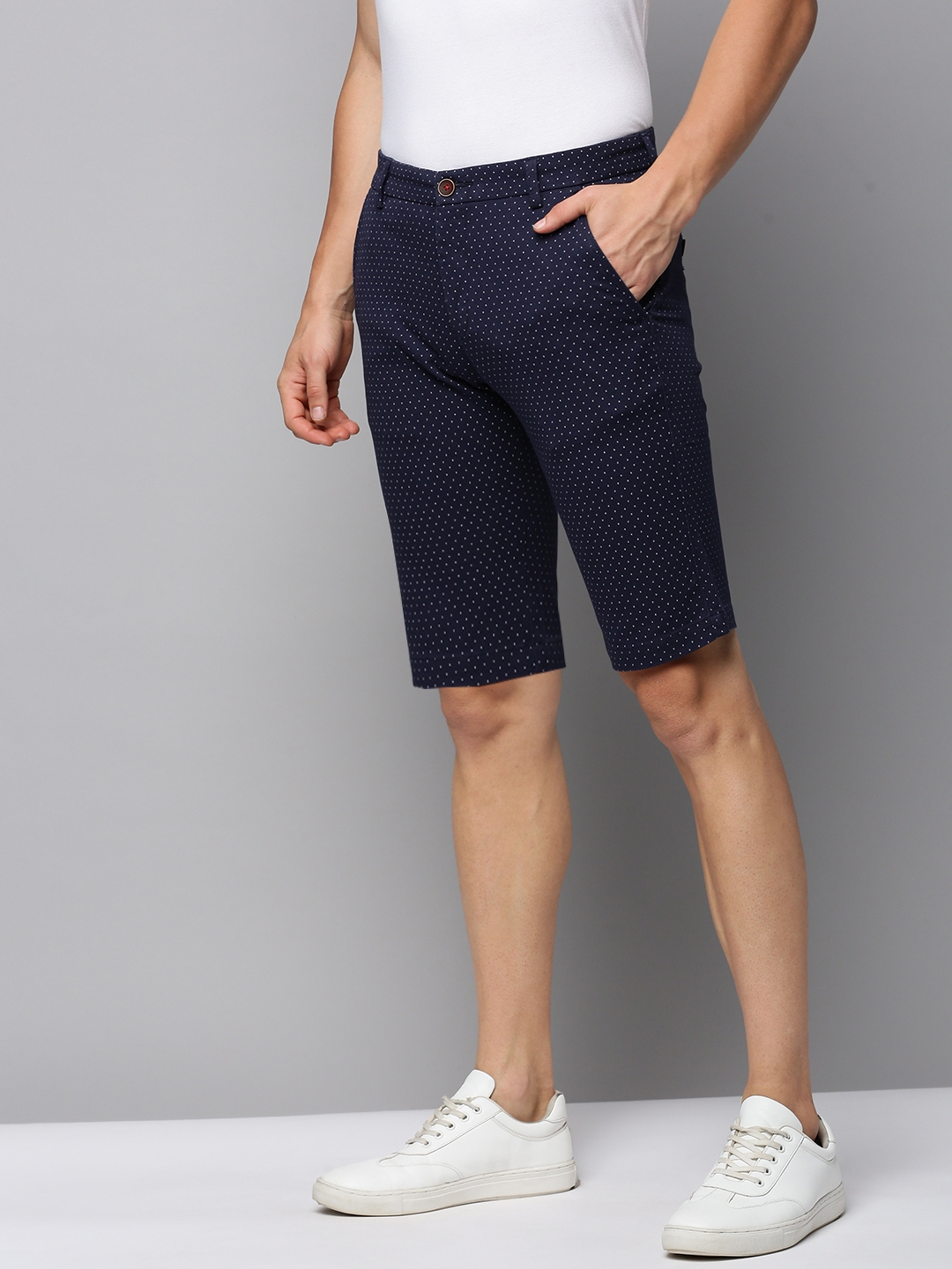 Showoff | SHOWOFF Men's Knee Length Printed Navy Blue Mid-Rise Regular Shorts 1