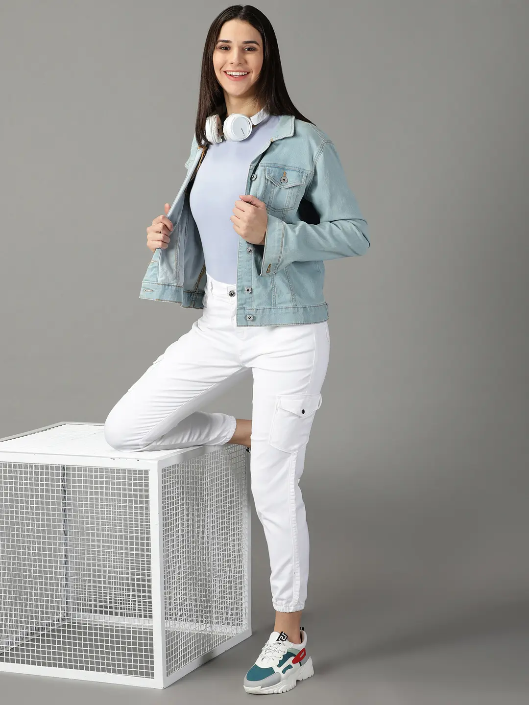 SHOWOFF Women White Solid  Jogger Jeans
