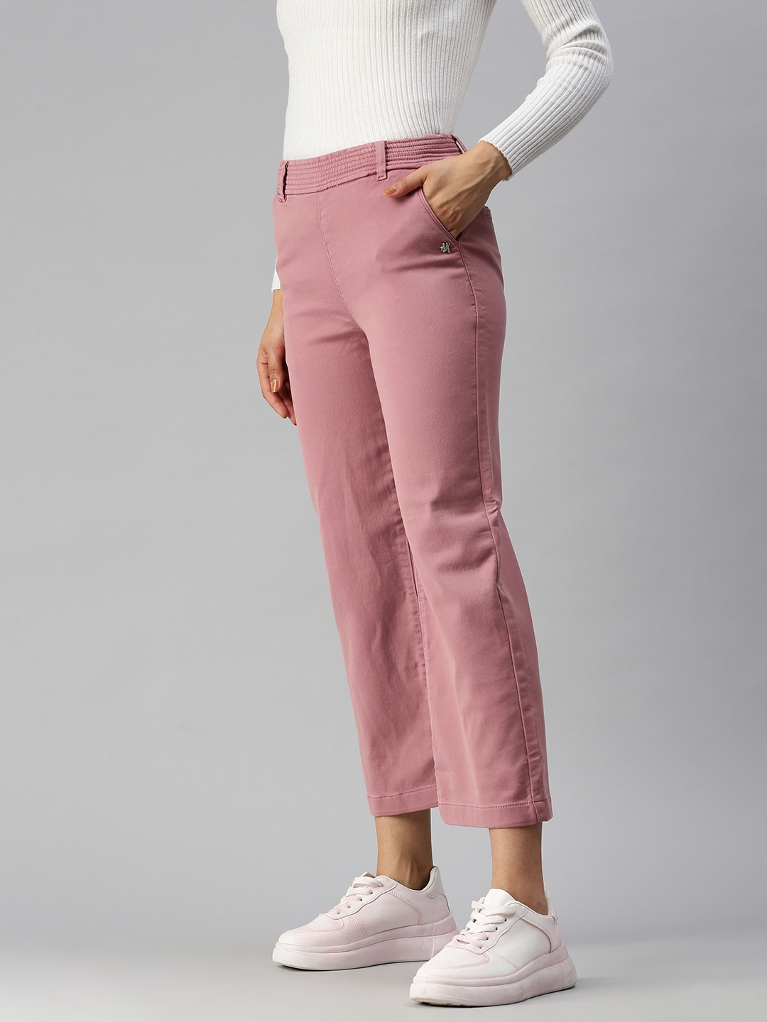 Showoff | SHOWOFF Women Peach Solid  Straight Fit Jeans 1