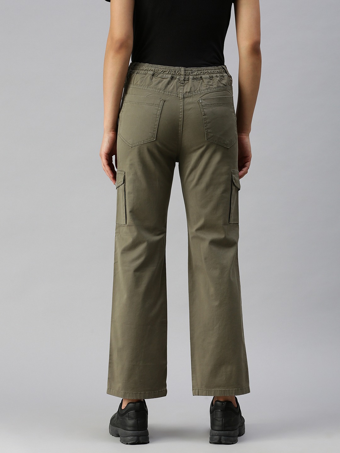 SHOWOFF Women Olive Solid Straight Fit Jeans
