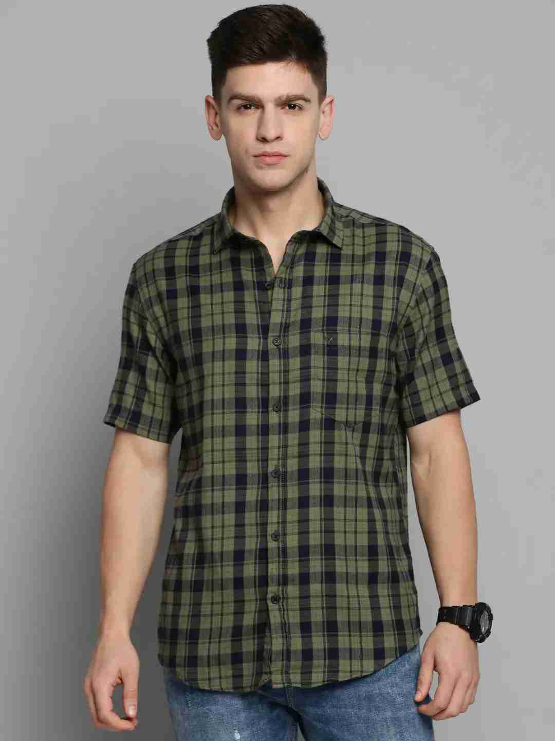 SHOWOFF Men Olive Checked Spread Collar Short Sleeves Casual Shirt