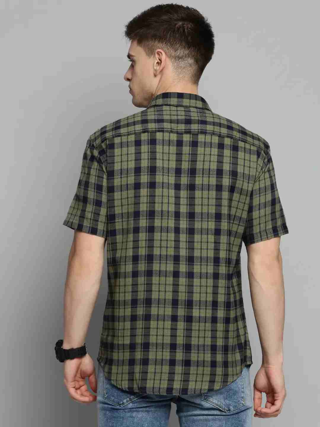 SHOWOFF Men Olive Checked Spread Collar Short Sleeves Casual Shirt