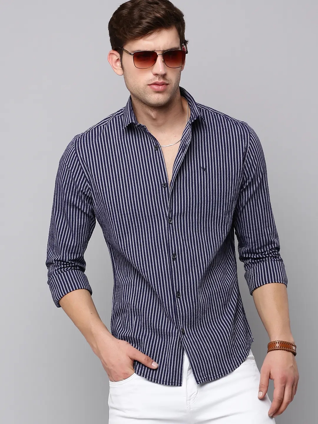 Showoff | SHOWOFF Men Navy Blue Striped Spread Collar Full Sleeves Casual Shirt 0