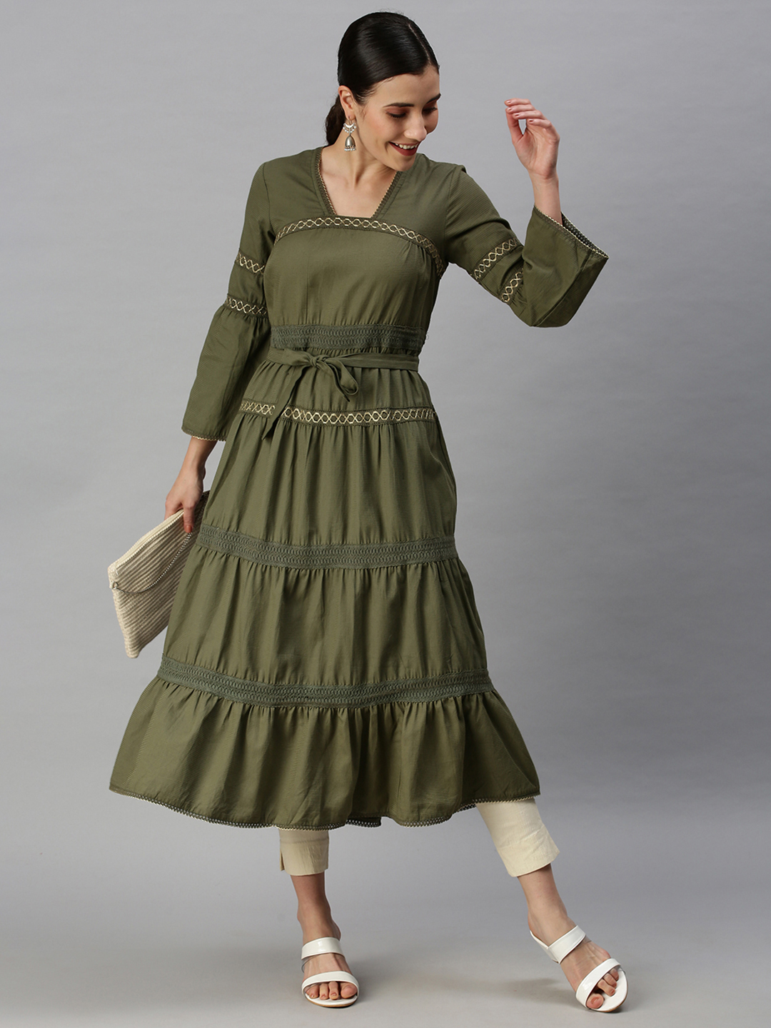 SHOWOFF Women Olive Solid Square Neck Three-Quarter Sleeves Mid Length Anarkali Kurta