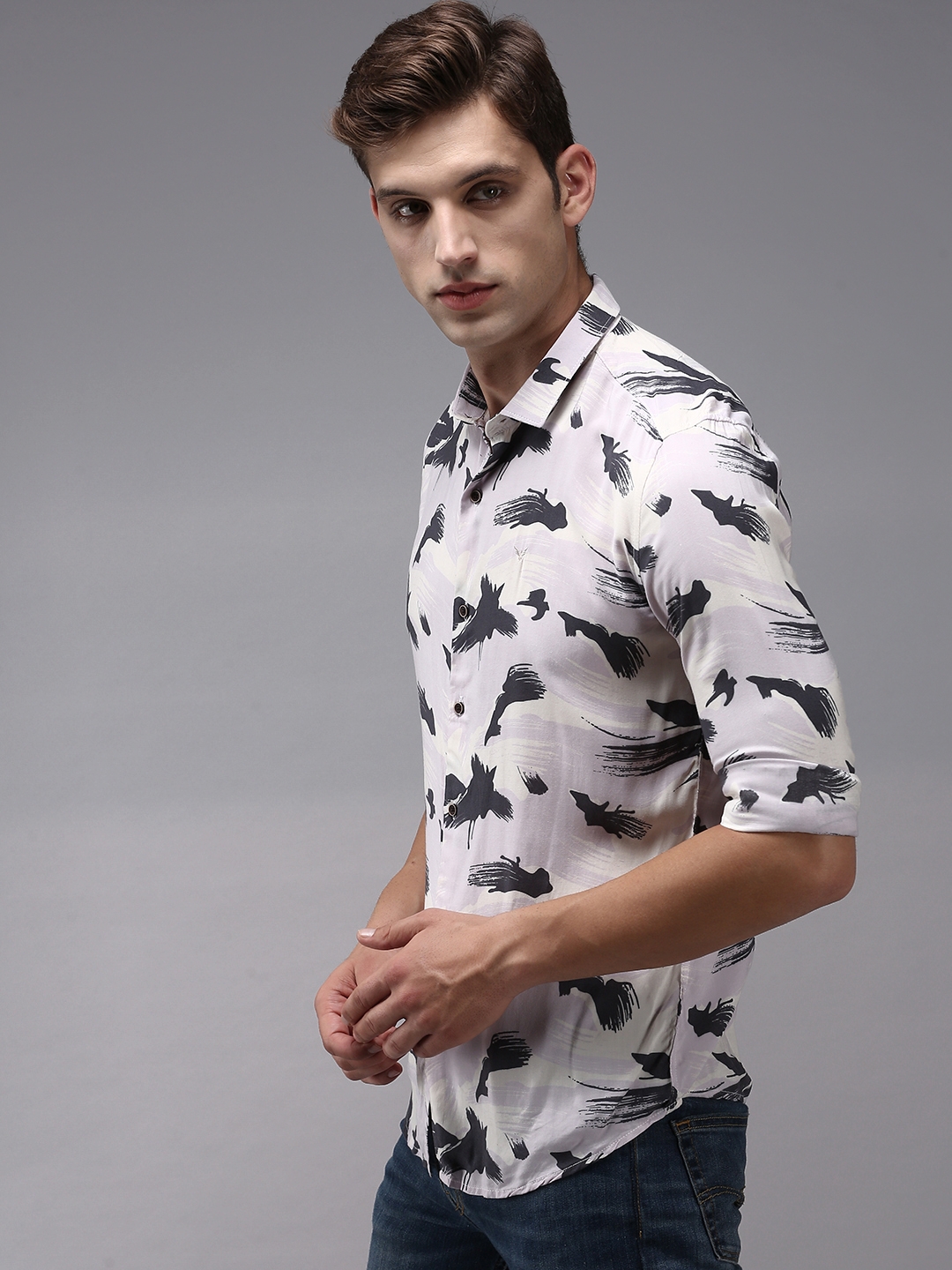 Showoff | SHOWOFF Men Lavender Printed Spread Collar Full Sleeves Casual Shirt 2
