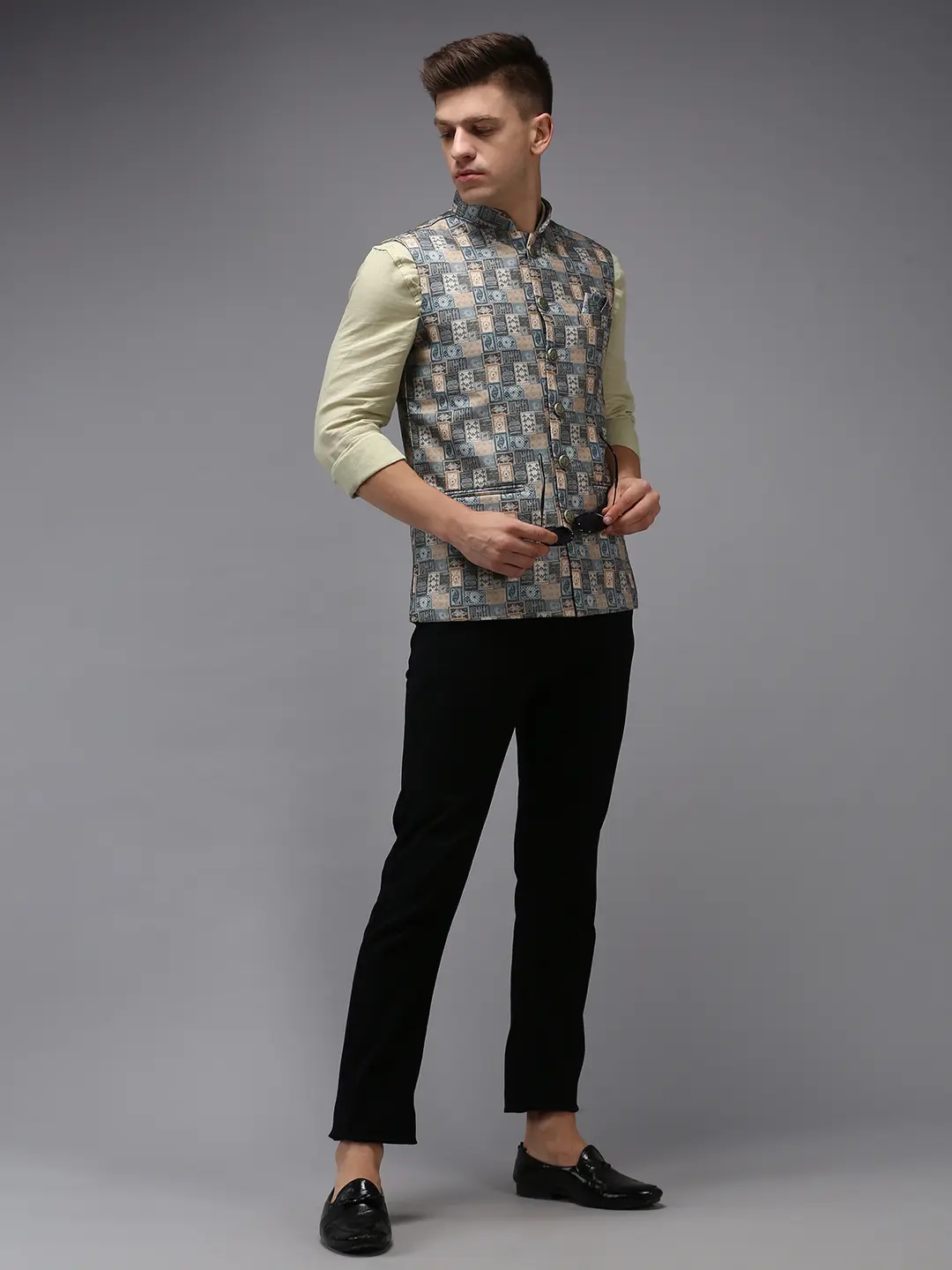 Showoff | SHOWOFF Men Multi Printed Mandarin Collar Sleeveless Nehru Jacket 4