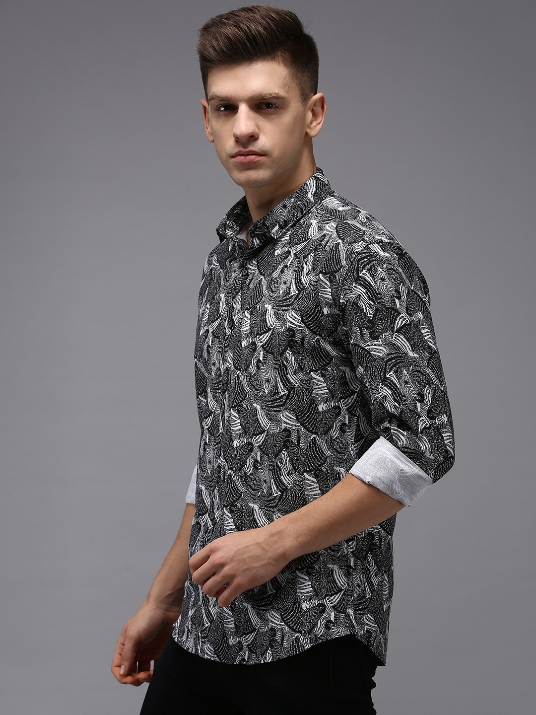 Showoff | SHOWOFF Men Black Printed Spread Collar Full Sleeves Casual Shirt 2