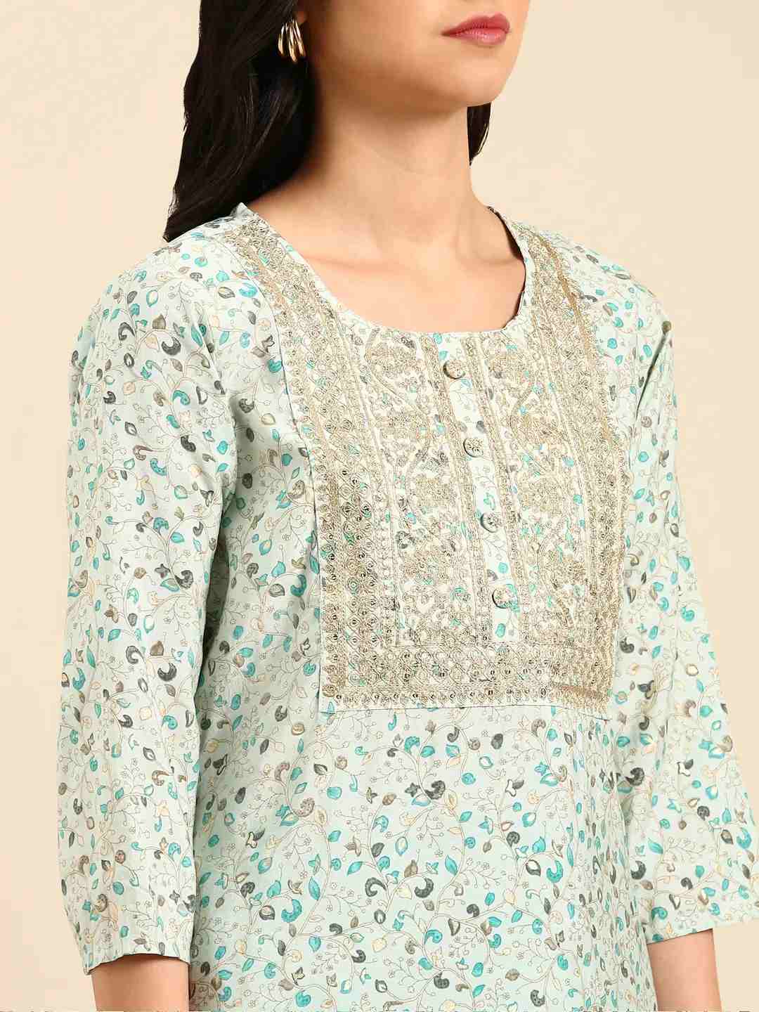 SHOWOFF Women Sea Green Printed  Scoop Neck Three-Quarter Sleeves Mid Length Straight Kurta Set
