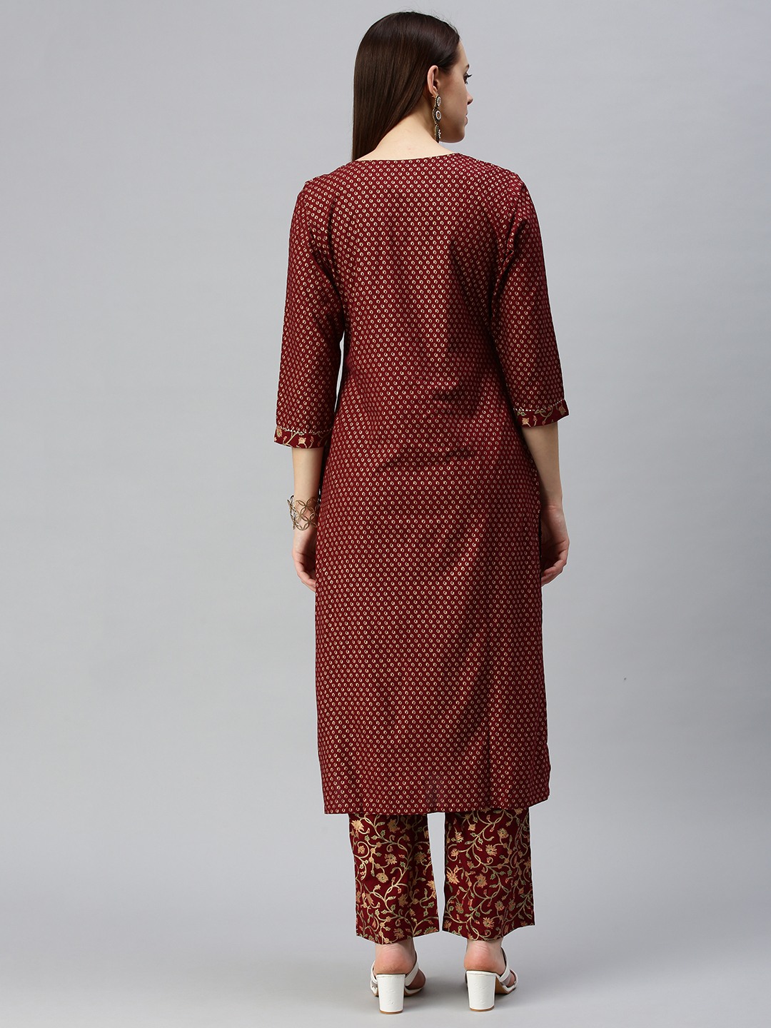 Showoff | SHOWOFF Women Maroon Floral Round Neck Three-Quarter Sleeves Mid Length Fit and Flare Kurta 3