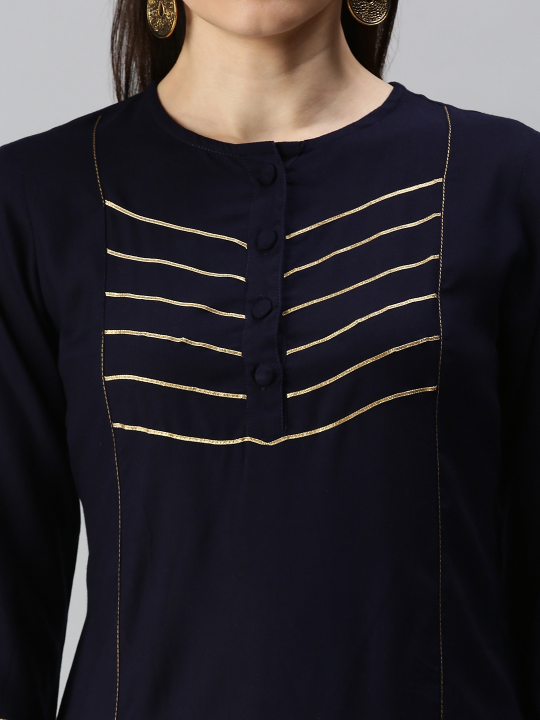Showoff | SHOWOFF Women Navy Blue Solid Mandarin Collar Three-Quarter Sleeves Mid Length Straight Kurta 5