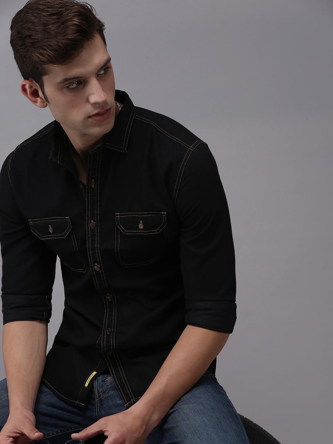 Showoff | SHOWOFF Men's Black Spread Collar Solid Classic Fit Shirt 0