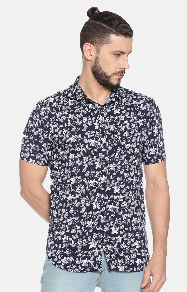 Buy online Mens Printed Casual Shirt from shirts for Men by Showoff for  ₹800 at 68% off