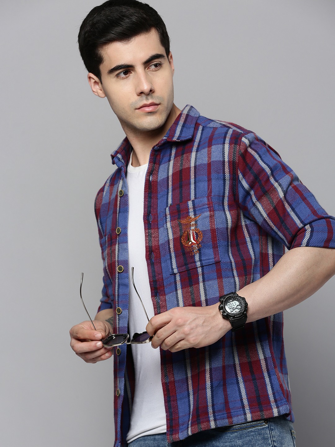 SHOWOFF Men Blue Checked Classic Collar Full Sleeves Comfort Fit Casual Shirt