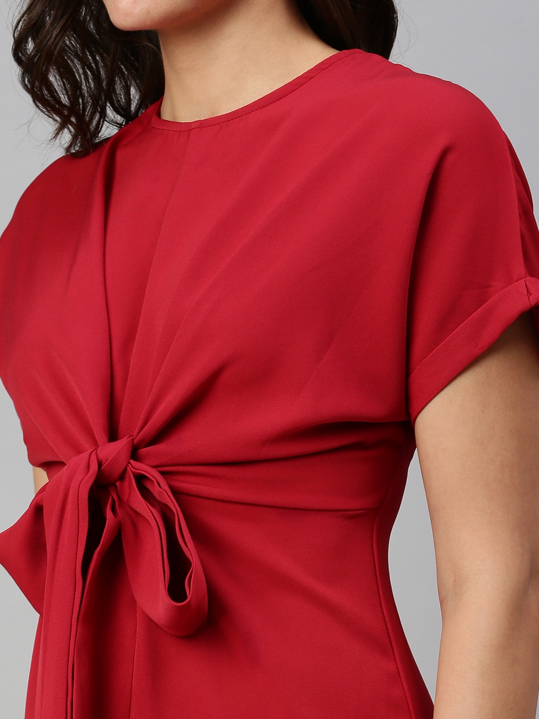 Showoff | SHOWOFF Women Red Solid Round Neck Short Sleeves Midi Sheath Dress 5