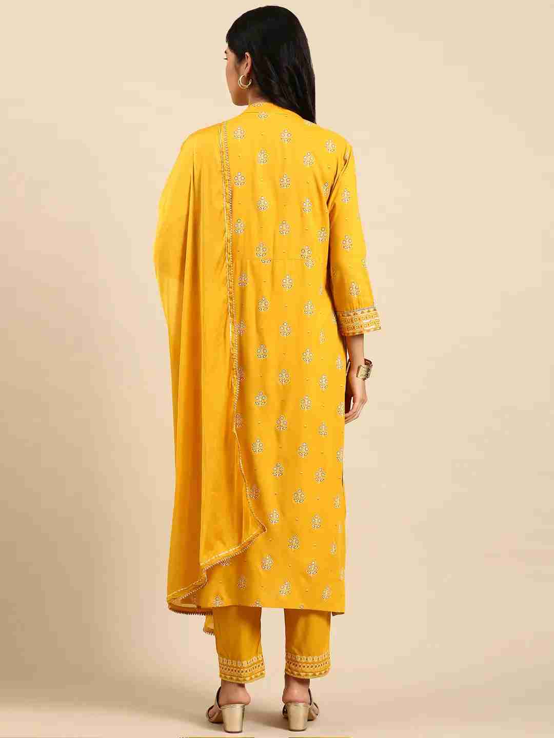SHOWOFF Women Yellow Printed Mandarin Collar Three-Quarter Sleeves Mid Length Anarkali Kurta Set