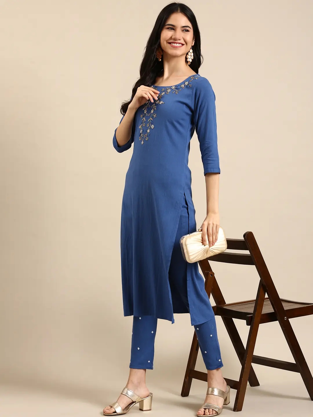 Showoff | SHOWOFF Women Blue Embroidered  Scoop Neck Three-Quarter Sleeves Mid Length Straight Kurta Set 5
