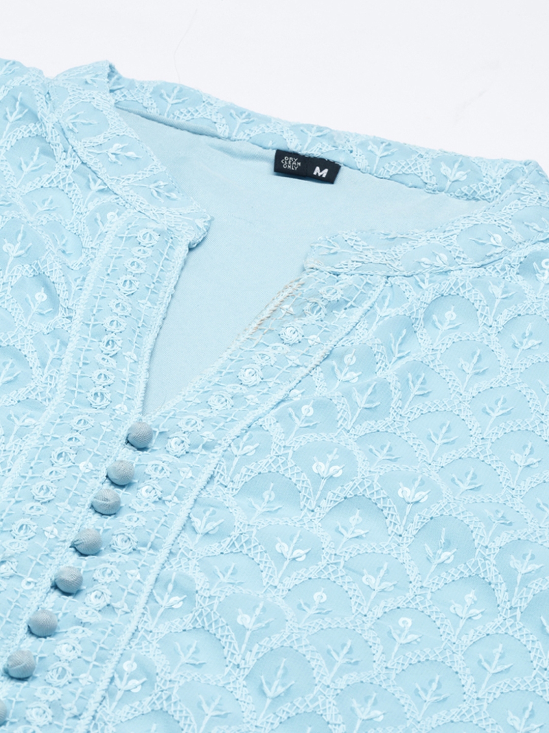 Showoff | SHOWOFF Women Blue Embroidered  Mandarin Collar Three-Quarter Sleeves Mid Length Straight Kurta Set 2