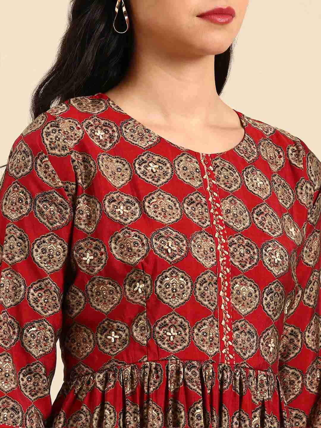 Showoff | SHOWOFF Women Maroon Printed  Scoop Neck Three-Quarter Sleeves Mid Length Anarkali Kurta Set 6