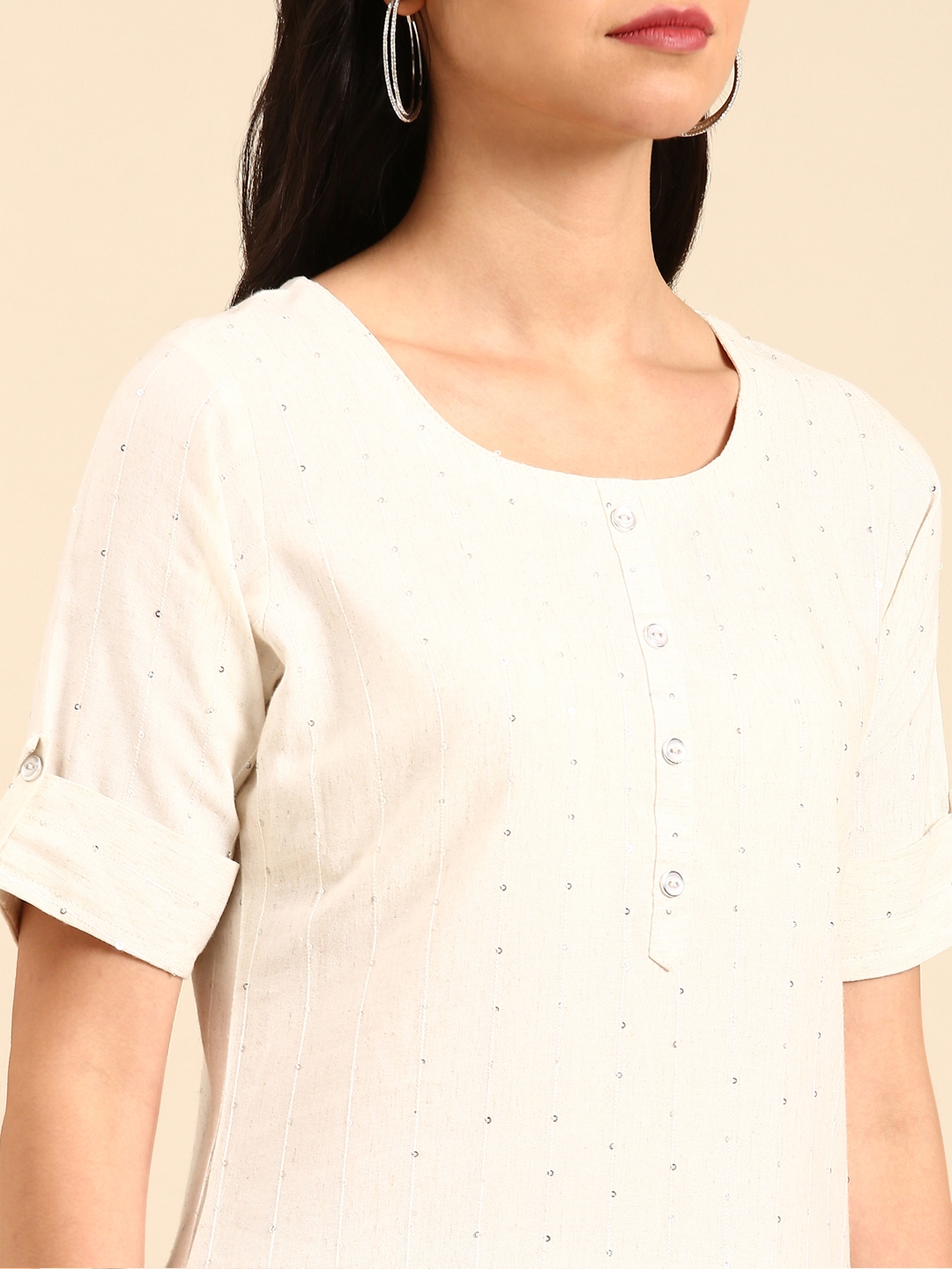 Showoff | SHOWOFF Women Off White Embellished Round Neck Short Sleeves Mid Length Straight Kurta 4