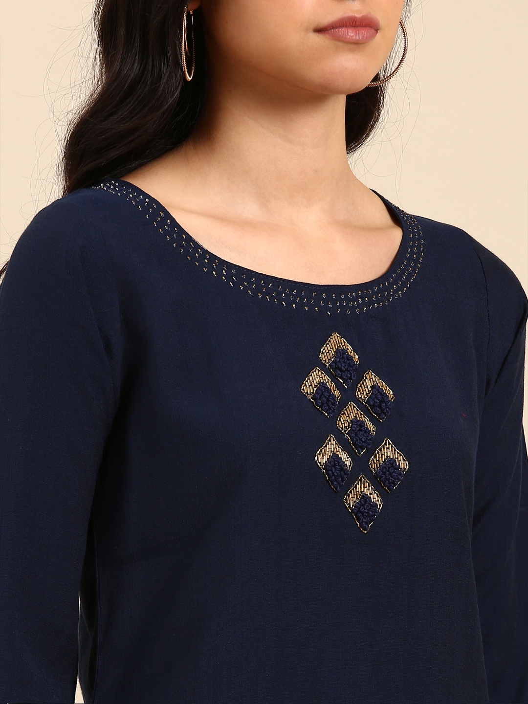 Showoff | SHOWOFF Women Navy Blue Embroidered  Scoop Neck Three-Quarter Sleeves Mid Length Straight Kurta Set 5