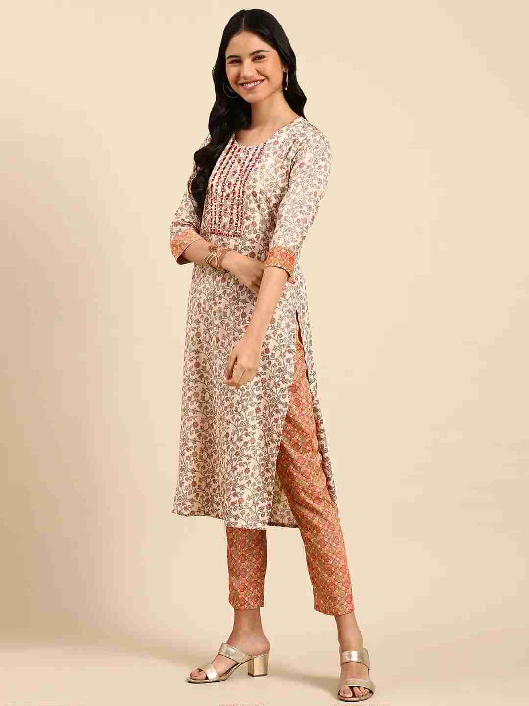 SHOWOFF Women Peach Printed Scoop Neck Three-Quarter Sleeves Mid Length Straight Kurta Set