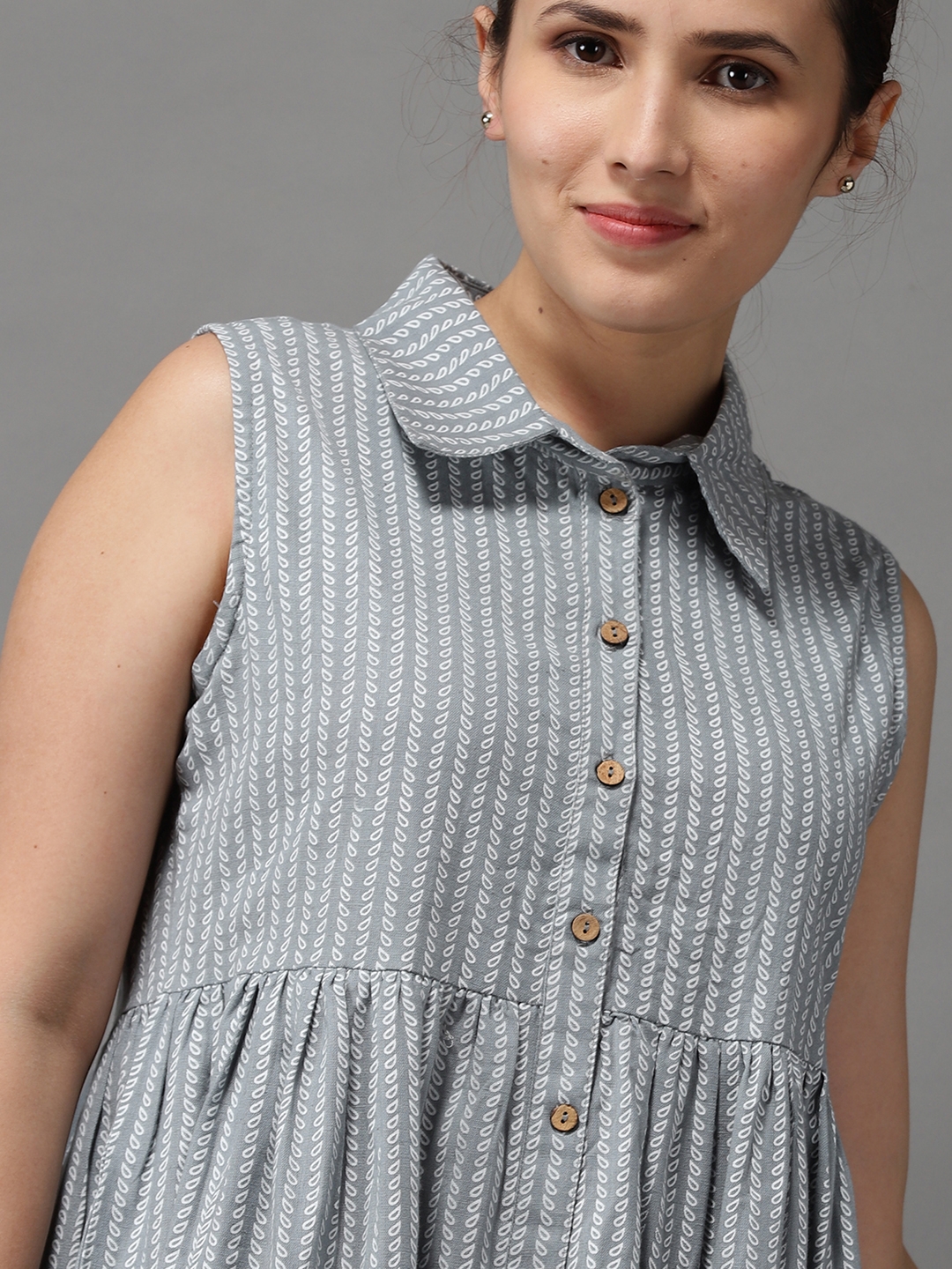 Showoff | SHOWOFF Women Grey Printed Shirt Collar Sleeveless Knee length A-Line Dress 4