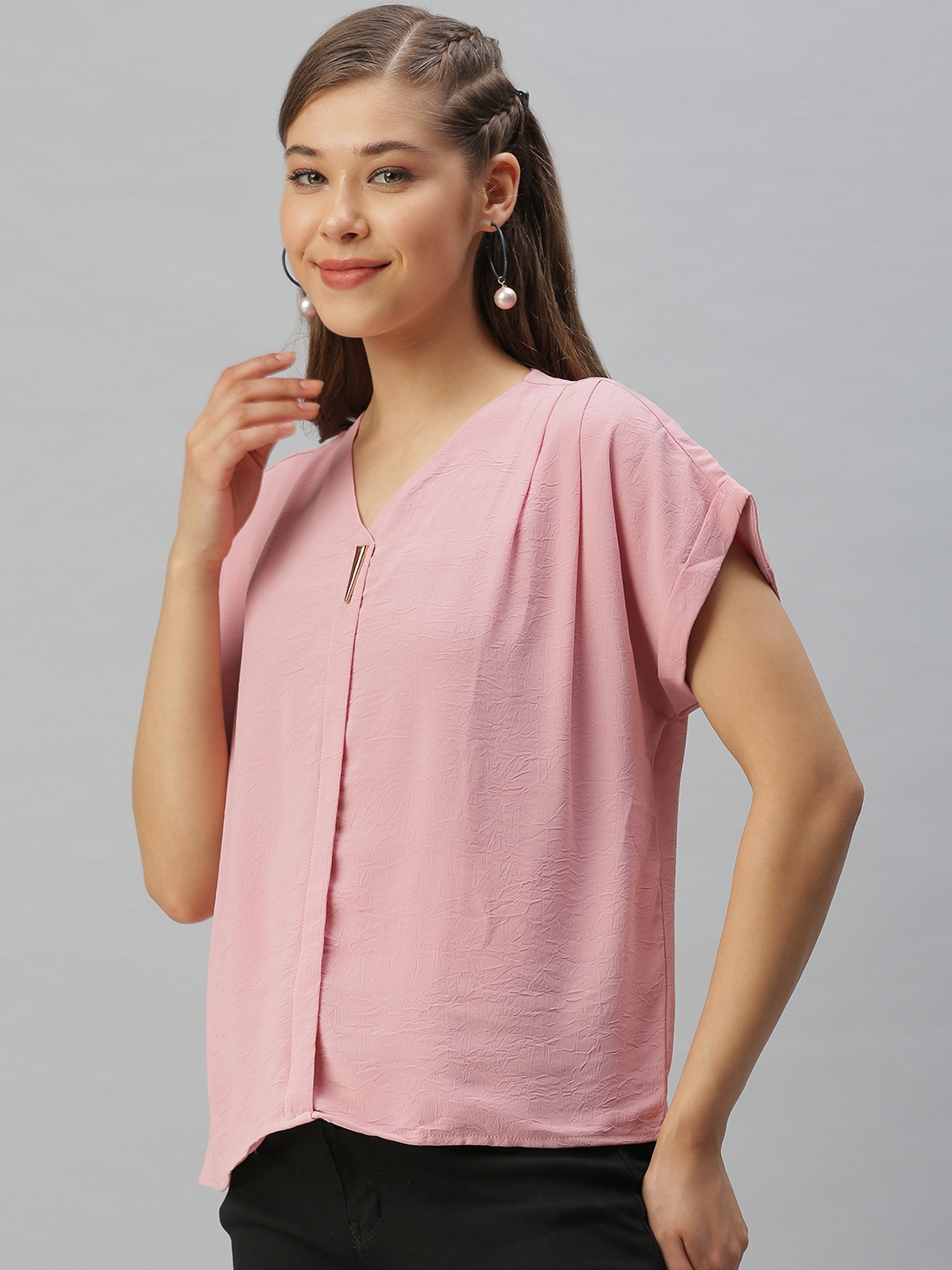 Showoff | SHOWOFF Women Pink Solid V Neck Short Sleeves Regular Boxy Top 2