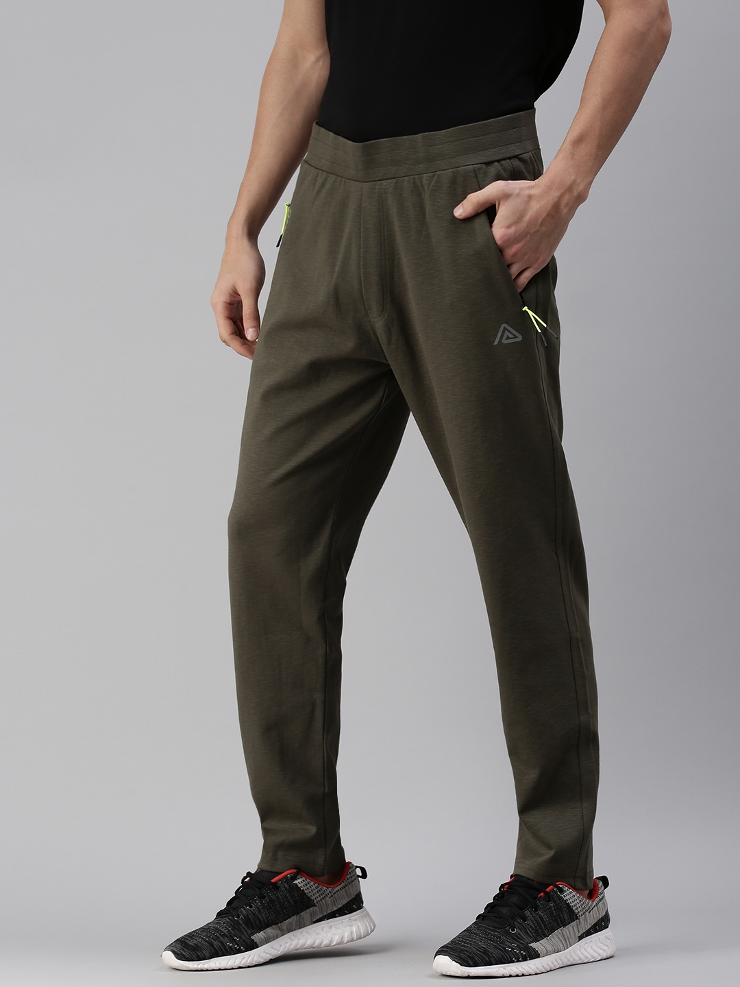 Showoff | SHOWOFF Men's Solid Cotton Olive Regular Fit Track Pant 1