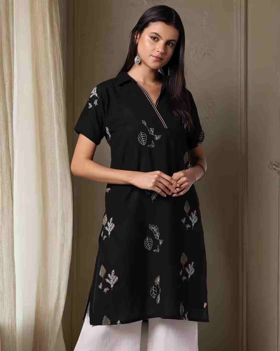 Women Embroidered Straight Kurta