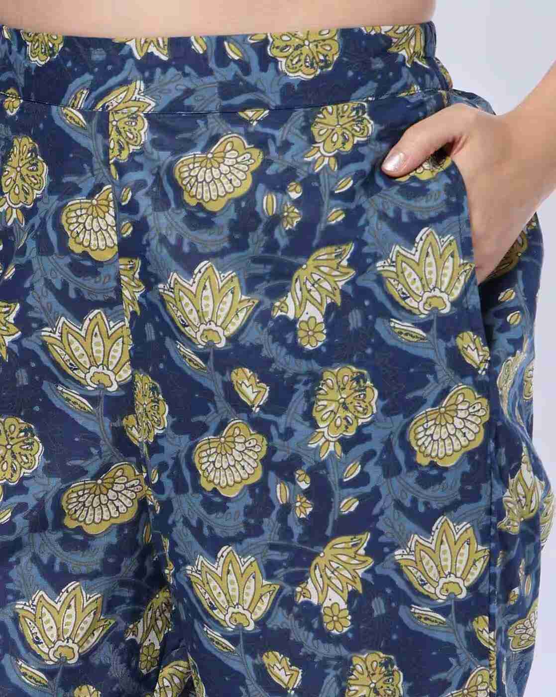 SIYAHI | Women Floral Print Straight Kurta & Pants Set|4